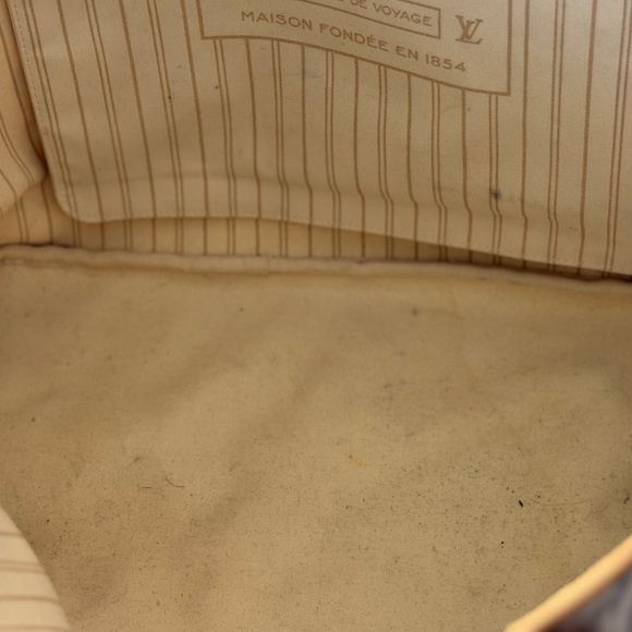 Louis Vuitton Neverfull Damier Azur GM - Picture 8 of 8